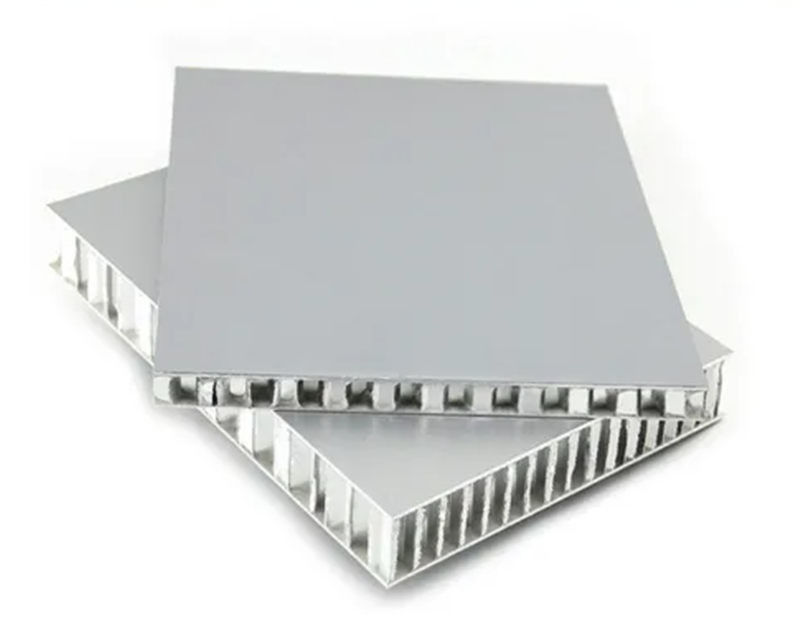 Панель сота современной длины покрытия 5800mm PPG алюминиевая огнеупорная